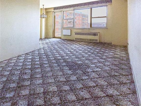 2nd image of 2944 W 5th St APT 21O