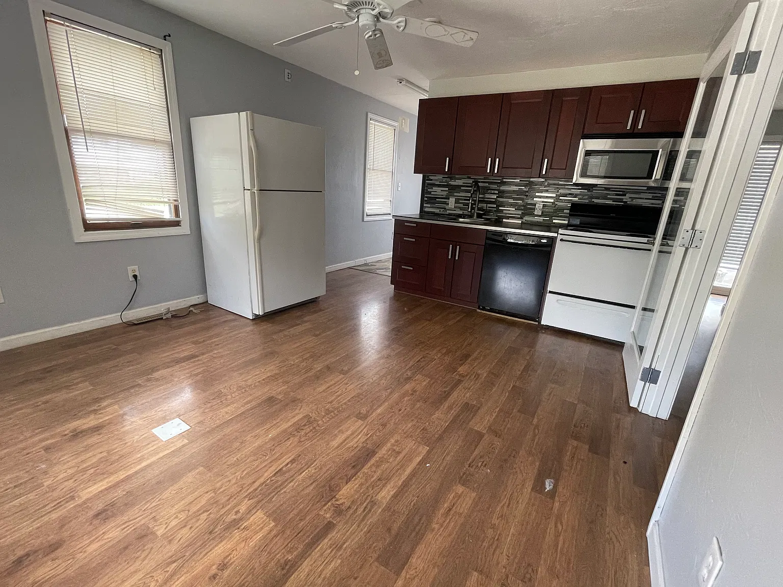 1 bed, 580 sqft, $2,300 — Photo 3
