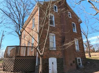 940 Goulden Rd, Gettysburg, PA 17325