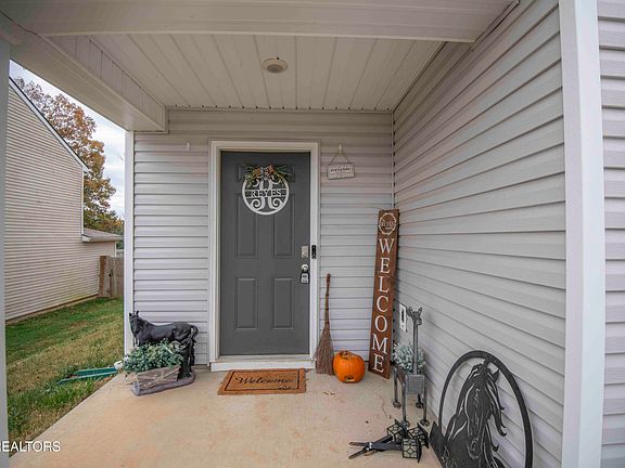 2nd image of 8021 Free Range Ln