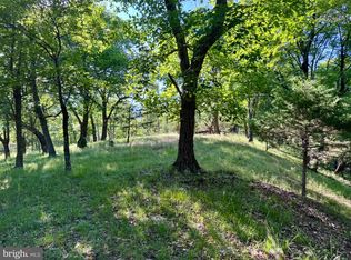 326 Tweed Ln, Petersburg, WV 26847
