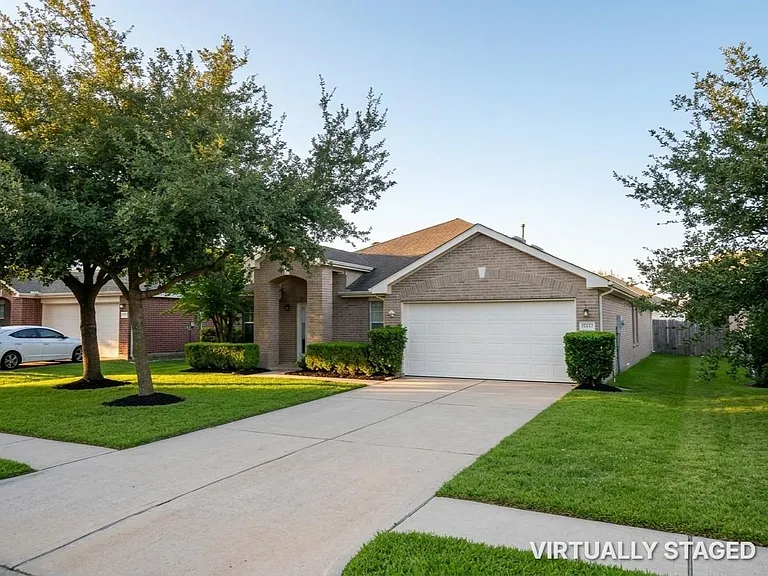21522 Pointed Oak Ln — Photo 2