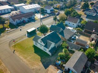 514 Lake St SE, Ilwaco, WA 98624