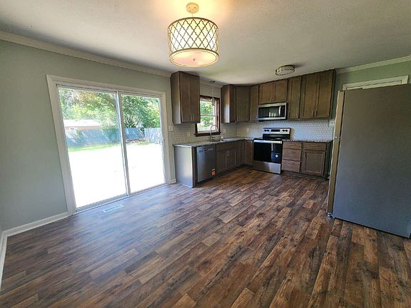 4th image of 5459 Plateau Rd