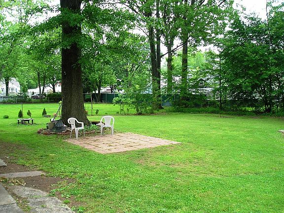 75 x 150 large lot great for family picnics, children playing,or relaxtion   