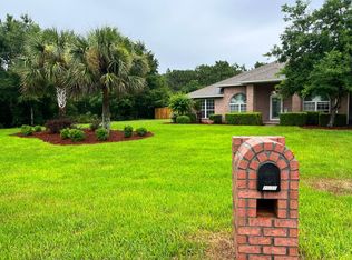 2032 Colby Ct, Navarre, FL 32566