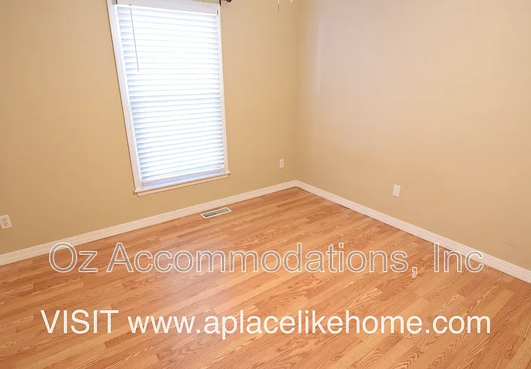 15813 W 125th Ter — Photo 14