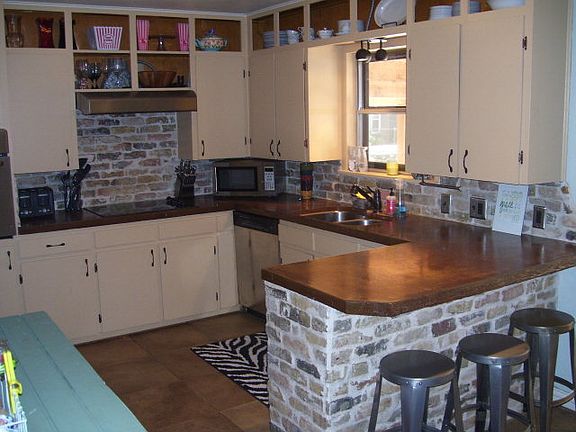 4th image of 941 Canyon Dr