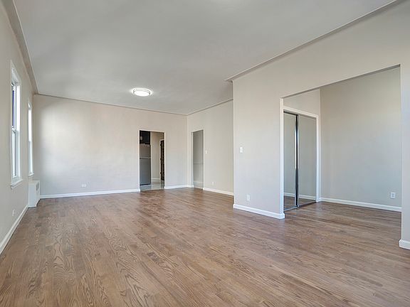 4th image of 24-31 24th St Floor 2