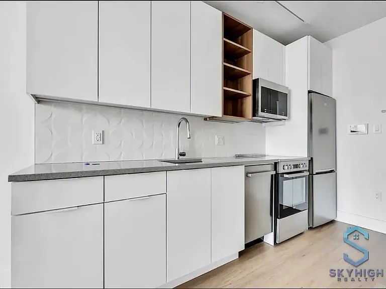 1457 Flatbush Ave #524 — Photo 3