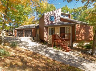 2009 Chickadee Rd, Jefferson City, MO 65101