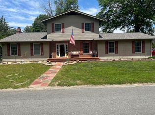 625 Cypress Ln, Sparta, IL 62286