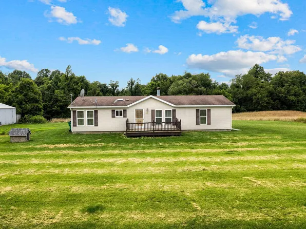 51370 Ball Rd, Dowagiac, MI 49047