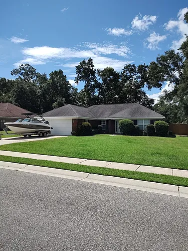 7558 Elizabeth Dr Photo 1