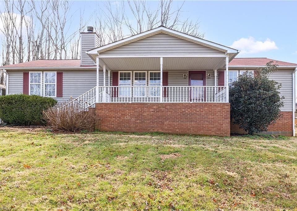 1st image of 2940 Rhonswood Dr