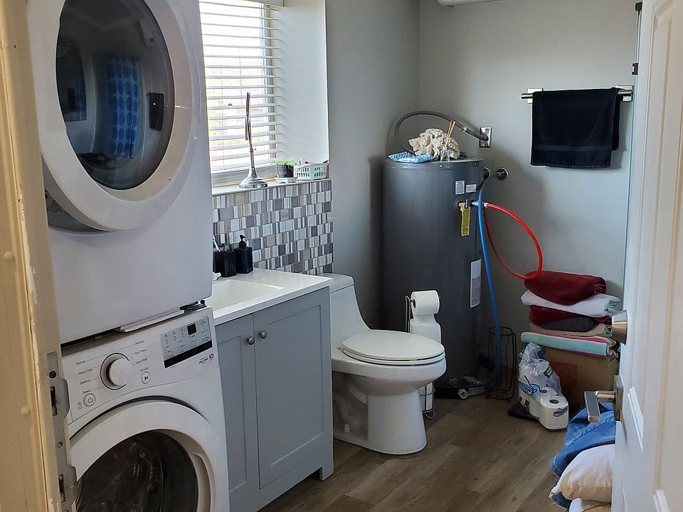 2nd image of 42330 N 3rd St #1