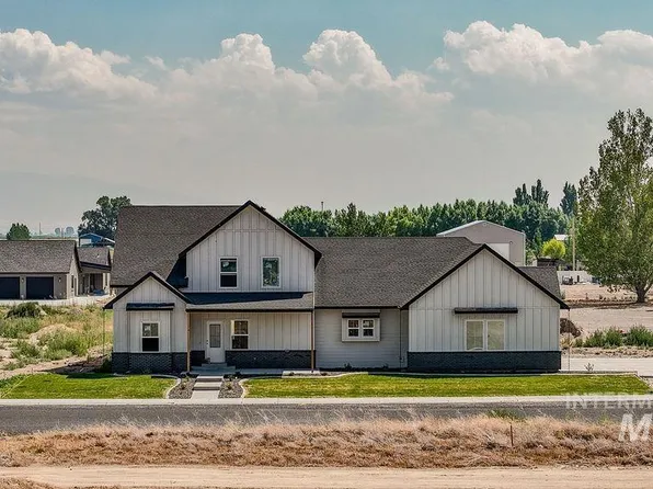 933 E Coventry Ln, Burley, ID 83318