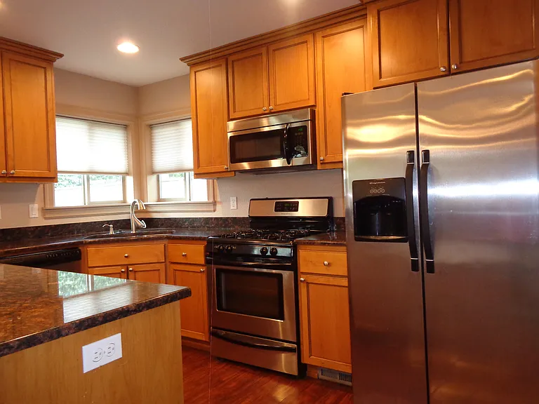 6439 Robin Hood St SE — Photo 34