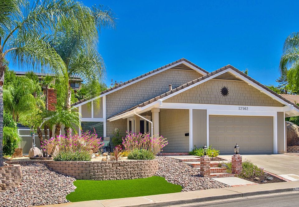 1st image of 12562 Perla Ct