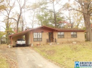 813 Fairfax Dr, Fairfield, AL 35064