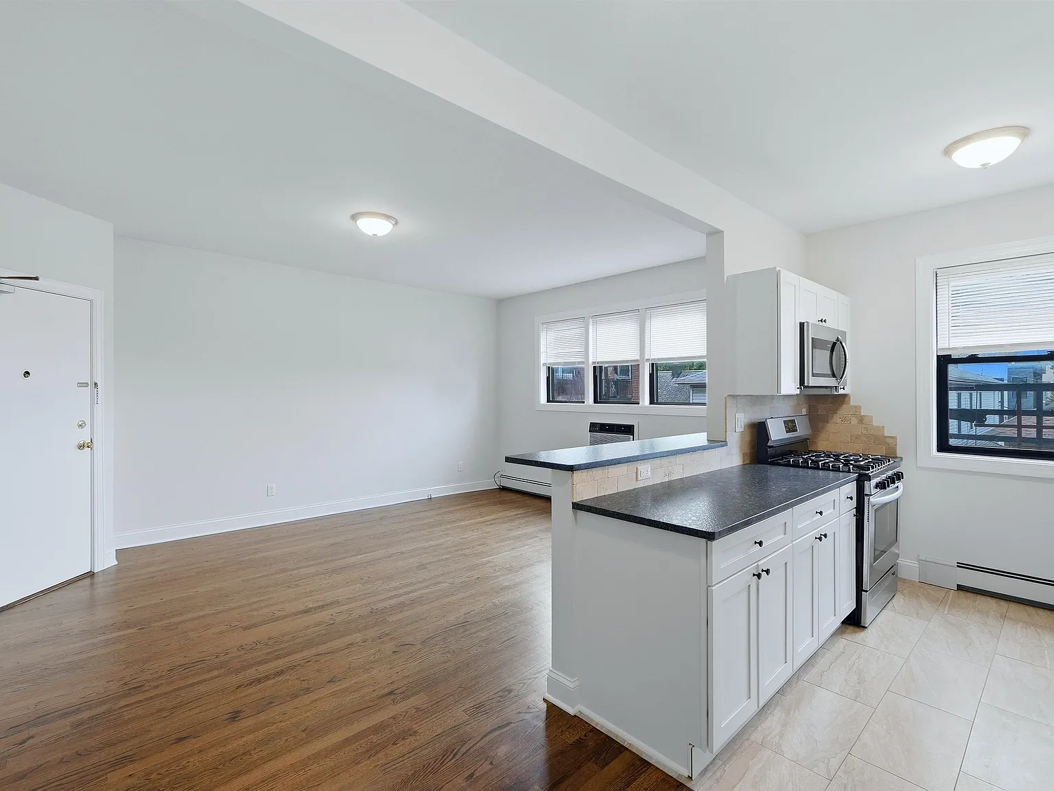 2 bed, 1.0 bath, $2,400 — Photo 1