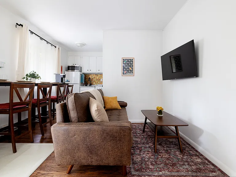 839 N Smith Rd #4 — Photo 7