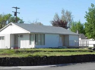 1525 Swift Blvd, Richland, WA 99352