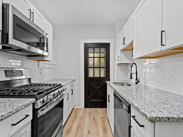 1722 Stratmore St, Pittsburgh, PA 15205