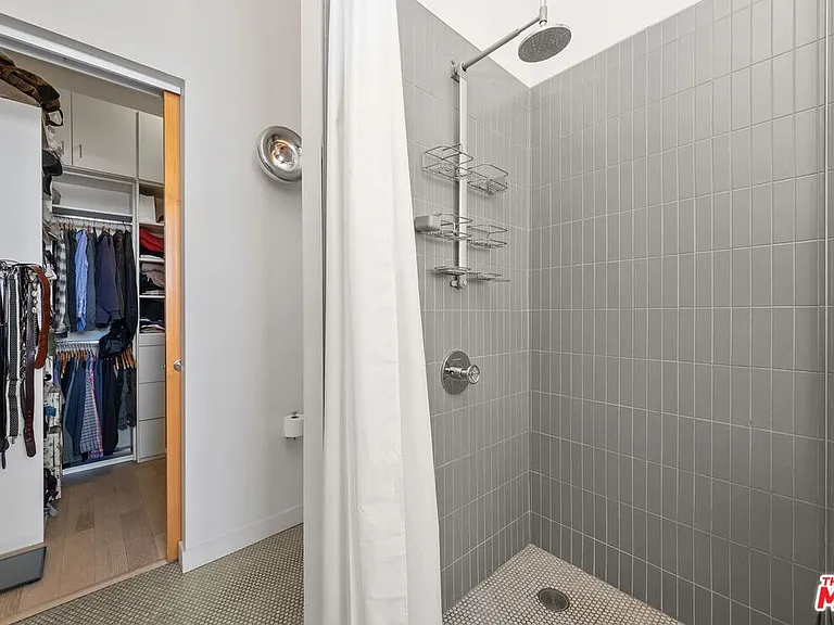4080 Glencoe Ave #420 — Photo 19