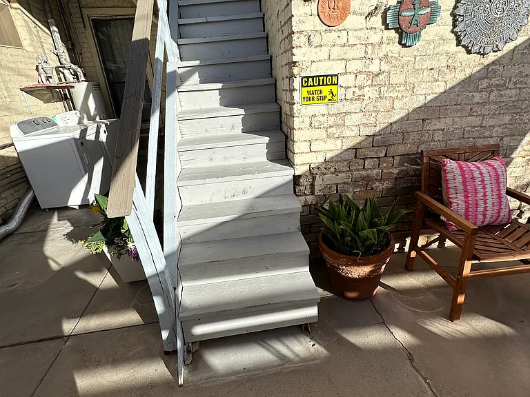 409 E California Ave #UP — Photo 9