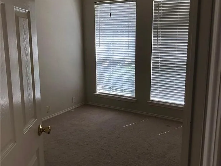 2521 Allegro Ln — Photo 20