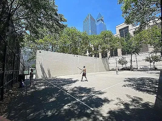 Rented by Oxford Property Group | media 48