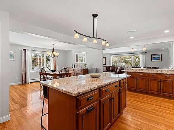 5th image of 6 Exeter Way