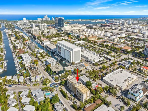 1050 SE 15th Street #605, Fort Lauderdale, FL 33316