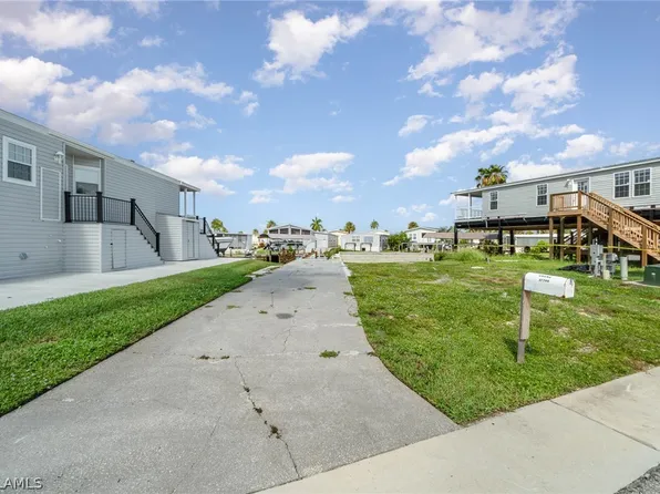 17700 Stevens Blvd, Fort Myers Beach, FL 33931