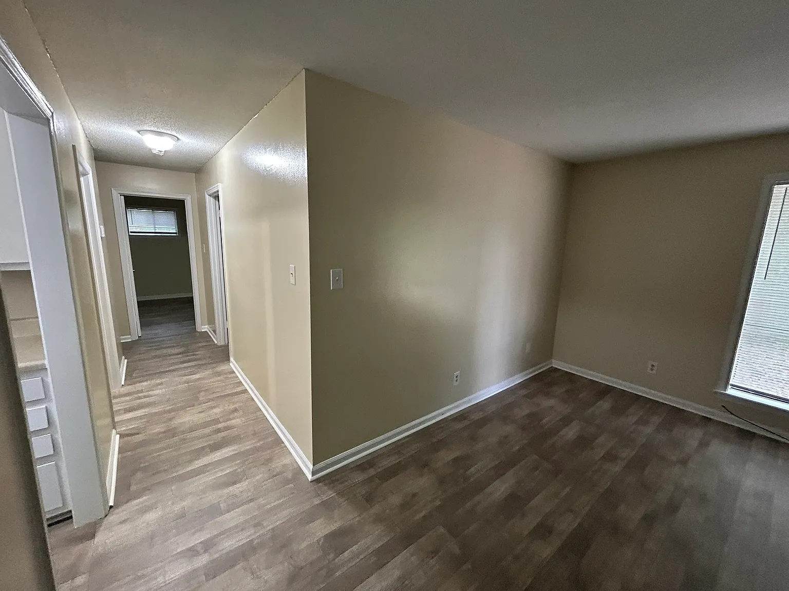 Oakwood Apartments — Photo 4