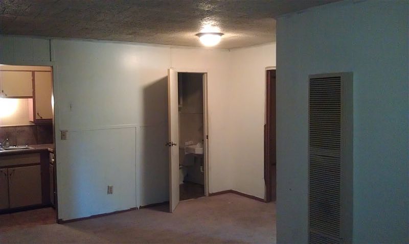 Living Area 2