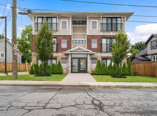 63 Vine St S #103, Saint Catharines, ON L2R 3X9