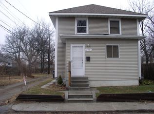 711 Pierce St, South Bend, IN 46616