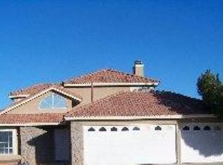 12612 Sunbird Ln, Victorville, CA 92392