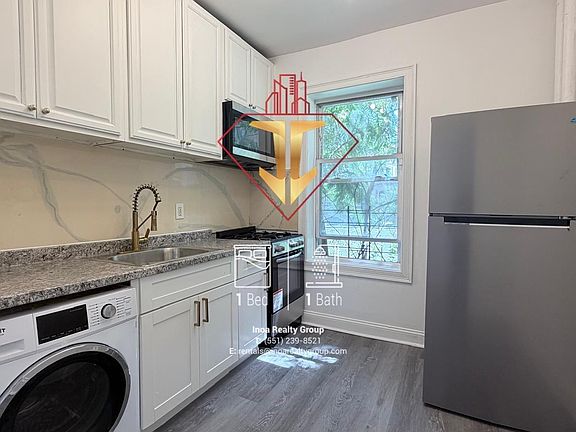 2nd image of 11 Gifford Ave APT 1C