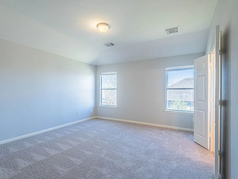20926 Hamlet Ridge Ln — Photo 8