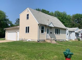 2001 7th Ave NE, Austin, MN 55912