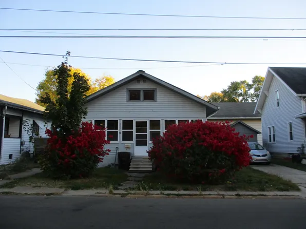 511 E Empire St, Freeport, IL 61032