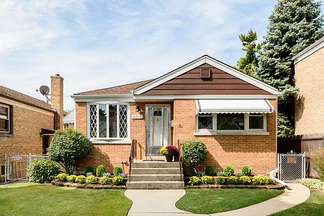1st image of 4916 N Melvina Ave