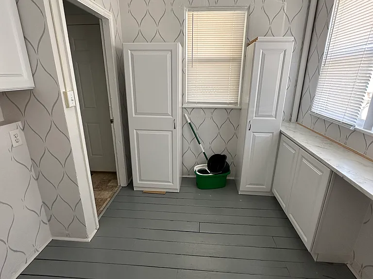 315 N Locke Ave — Photo 11