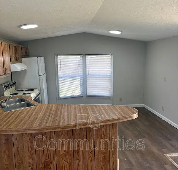 2353 US Highway 70 W #14 — Photo 2