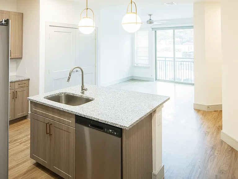 Magnolia Scofield Ridge — Photo 8