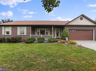 209 W Cedarmeade Ave, Winchester, VA 22601