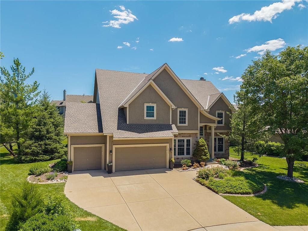 9623 N Crescent Ct, Kansas City, MO 64157 | MLS #2619096 | Zillow